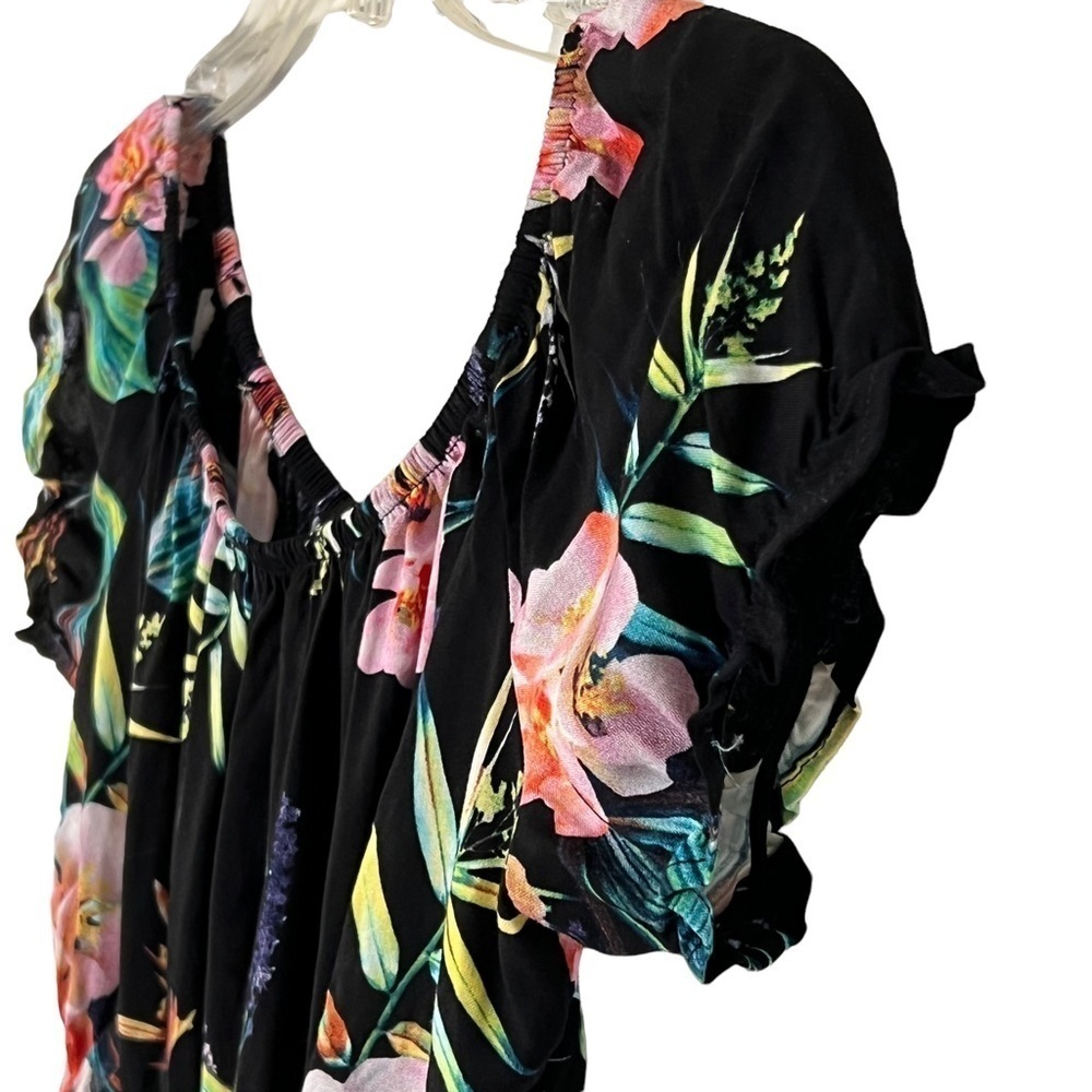 NWT TwentyFourSeven Floral Print Crop Top S tropical Hawaiian cropped floral - Picture 4 of 13